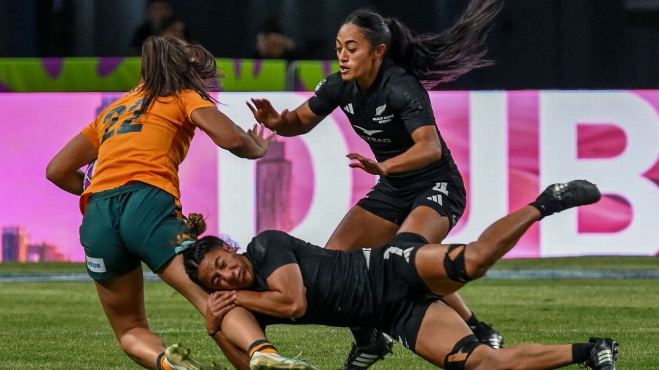 Aussie women hammered in Singapore 7s final