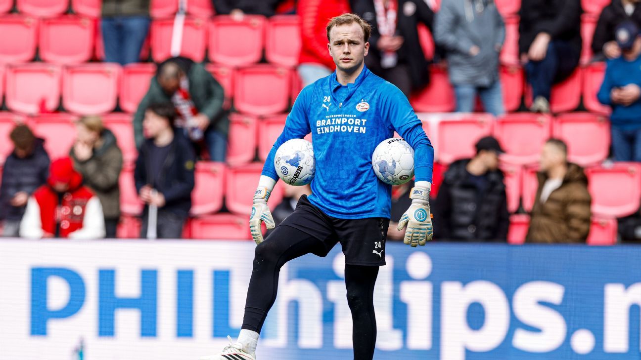 PSV-keeper Schiks debuteert tegen FC Groningen
