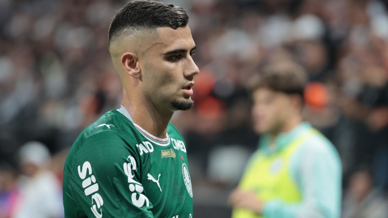 Andreas diz que Palmeiras 'sente muita falta' de Abel e dá cutucada sobre suspensão: 'Não sei se posso falar ou se vou ser punido também'