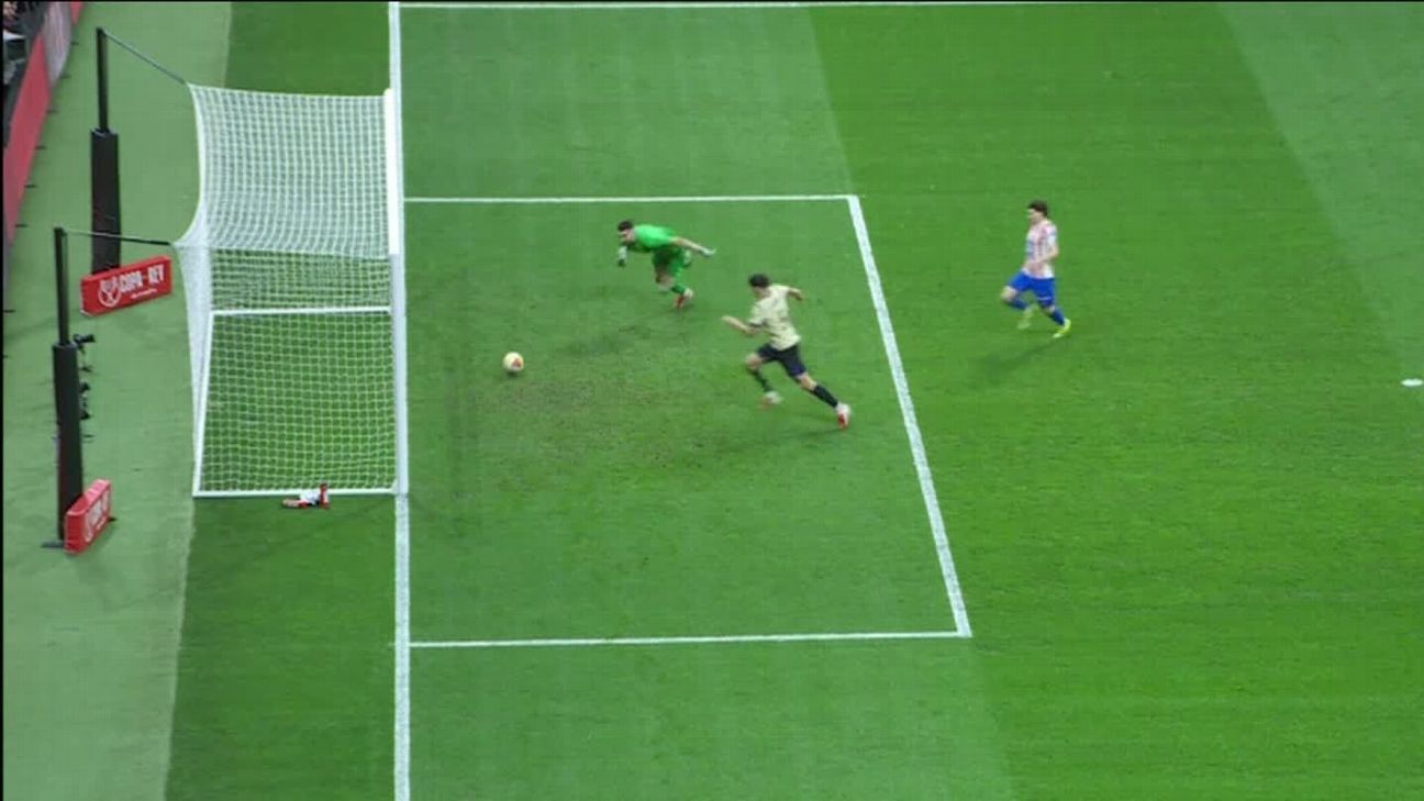 Eric García and Joan García scored an unusual goal against in Atlético Madrid vs Barcelona