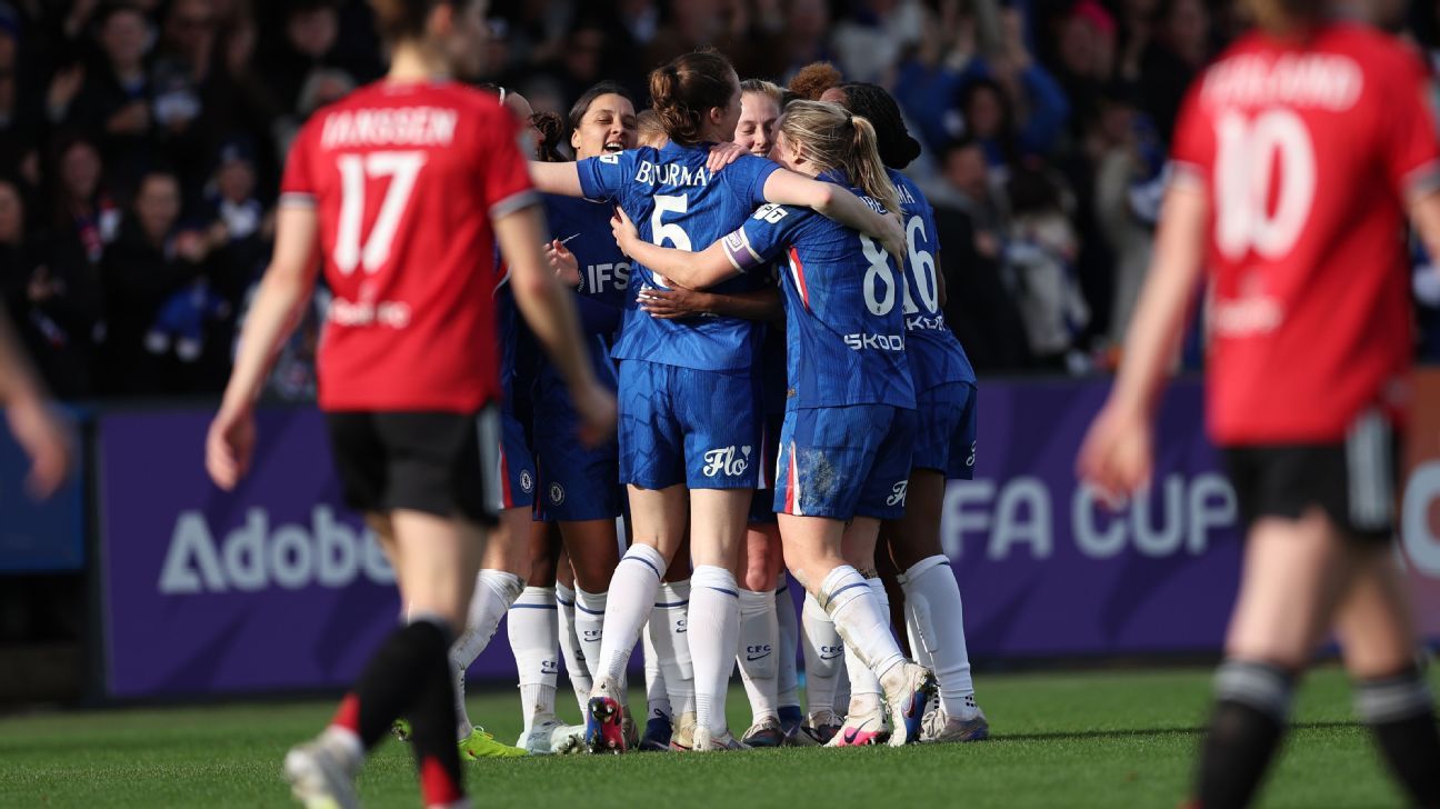 Kerr gives Chelsea a boost in FA Cup, as Man United run out of steam