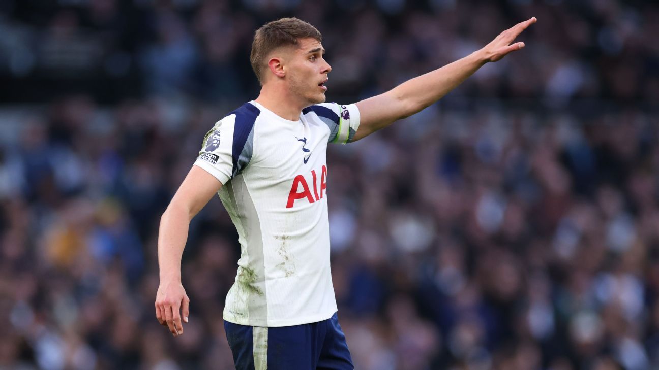 Transfer rumors, news: Liverpool, Man United, Real Madrid eye Van de Ven