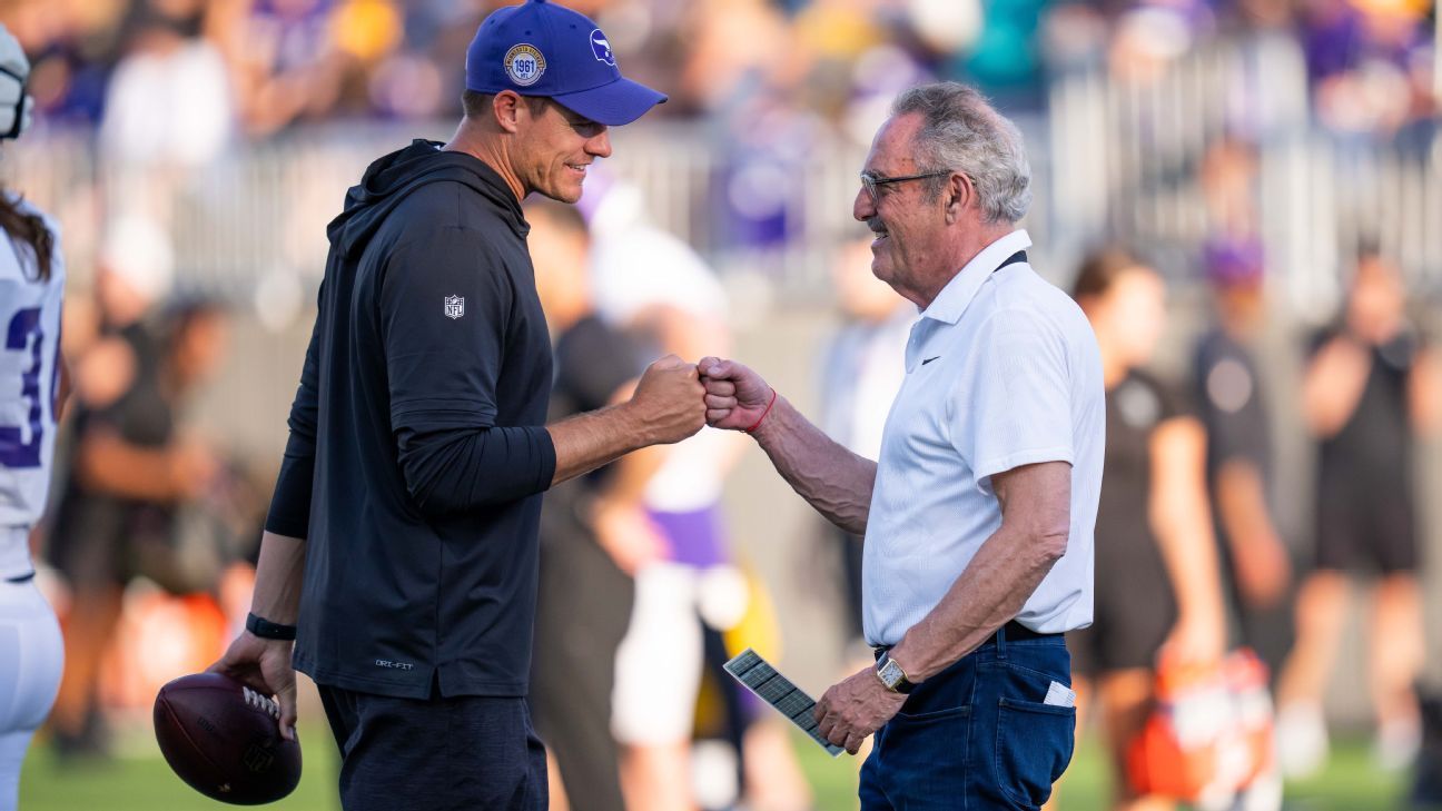 Are O'Connell, Brezinksi interested in Vikings' GM role?