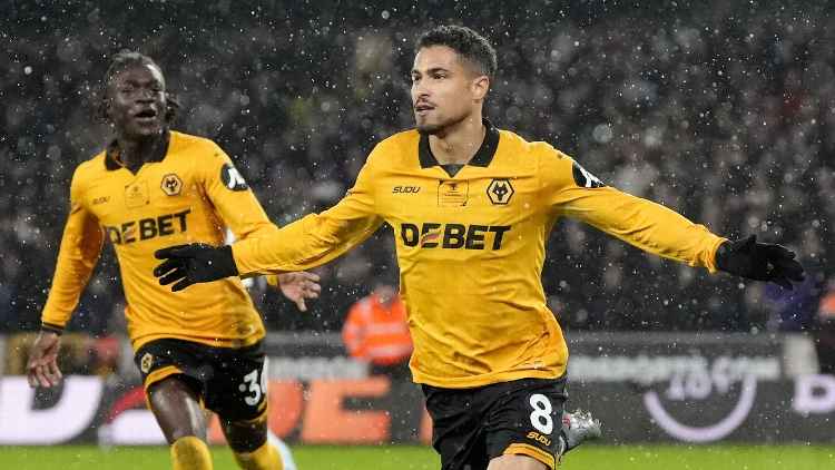 Rumores de transferência, notícias: Manchester United, Liverpool viram …