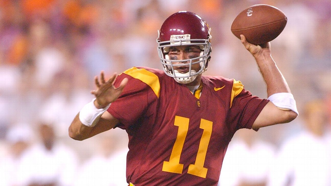 Matt Leinart on unretiring USC No. 11: 'Not for sale'