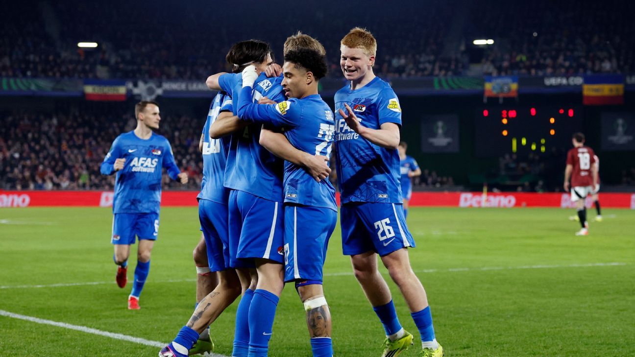 AZ stoot dankzij wonderschone treffers door naar kwartfinale van Conference League