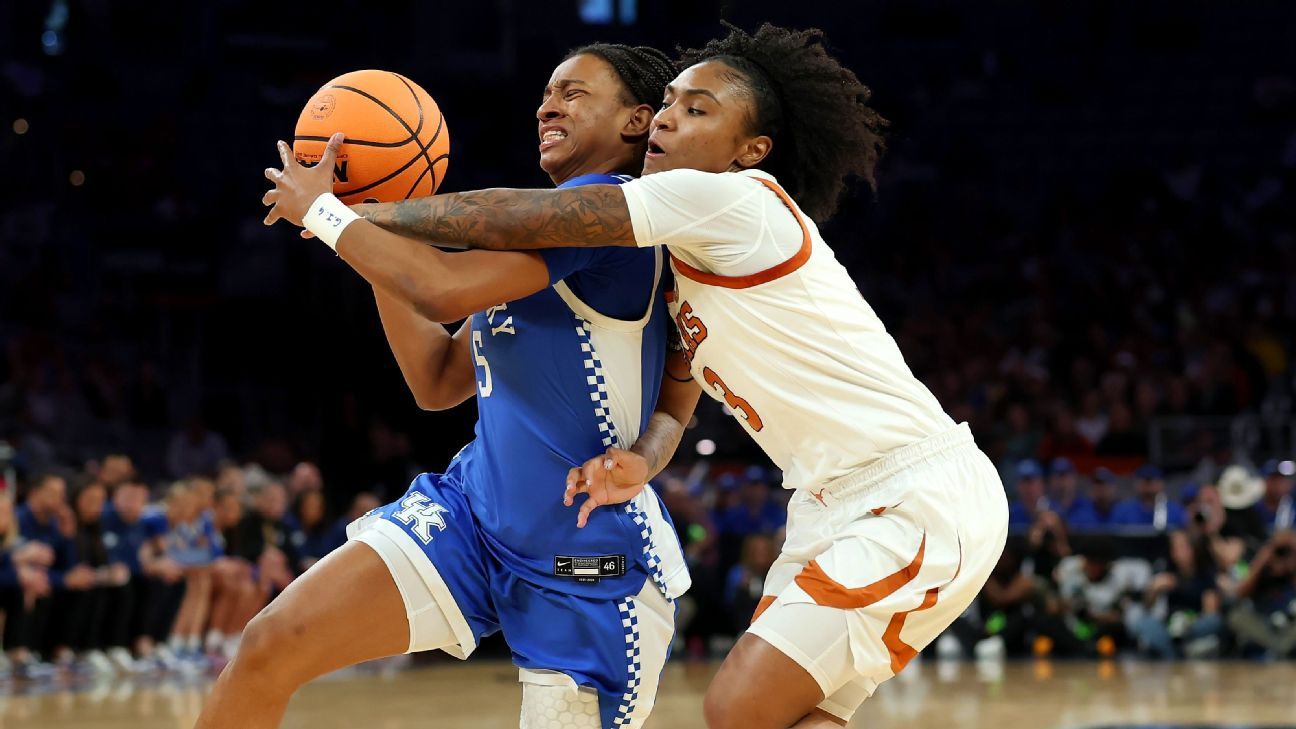 Texas on 'different planet' after Sweet 16 blowout win over Kentucky