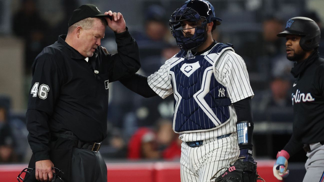 Umpire Ron Kulpa Exits Marlins-Yankees Game Following Fourth-Inning Foul Ball