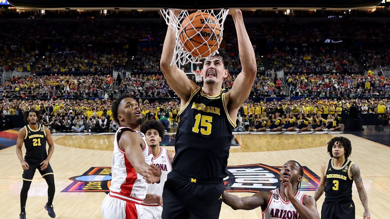 Men's Final Four live tracker: Updates on Arizona-Michigan, how UConn beat Illinois