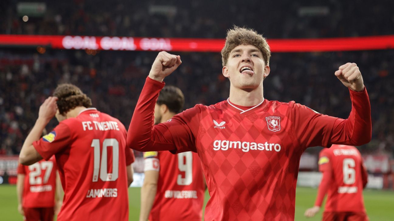 Eerste profgoal van Nijstad en schuiver van Hlynsson helpen FC Twente langs FC Volendam