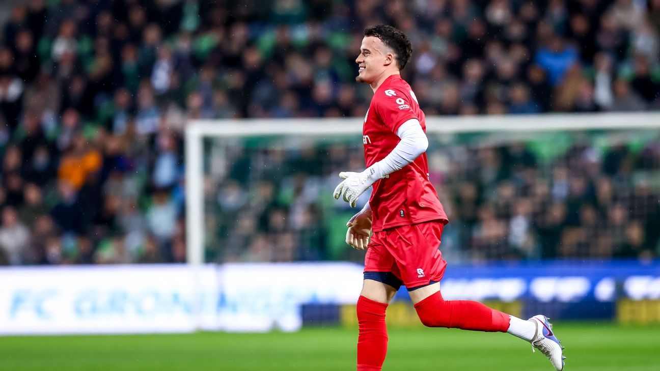 Aftrap bij Groningen uitgesteld door verkeerd shirt Vaessen: 