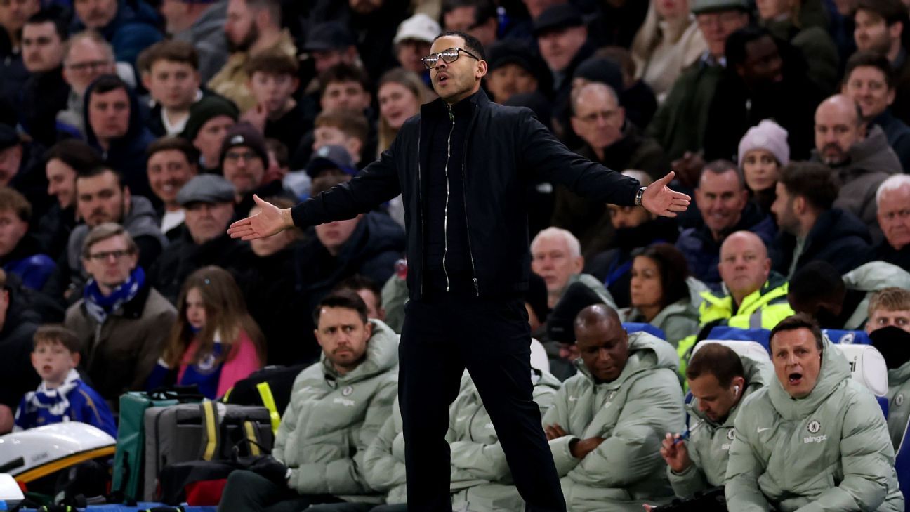 The numbers behind Chelsea's winless run after Liam Rosenior turns on players