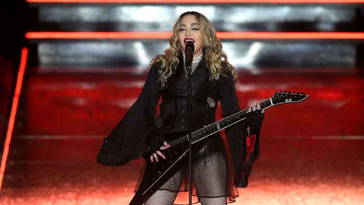 Madonna, Shakira, BTS menjadi bintang utama pertunjukan tengah waktu final Piala Dunia