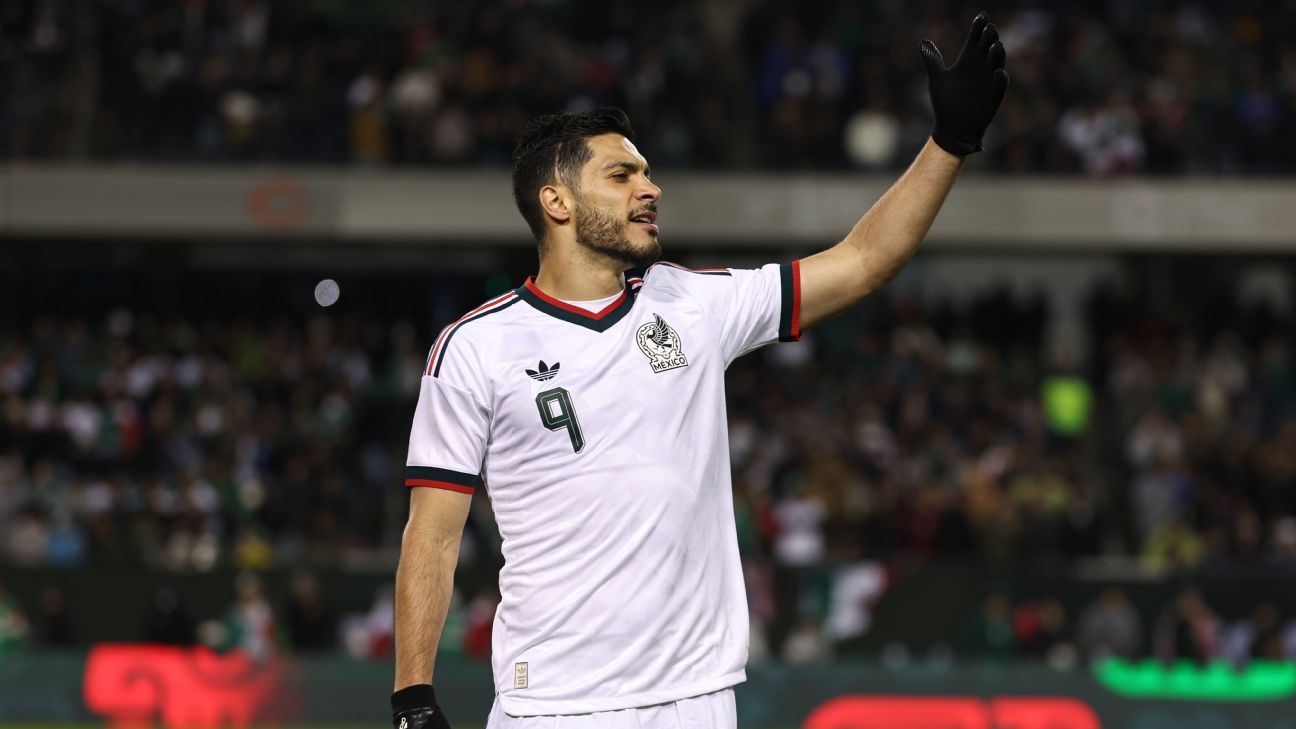 Mexico's Raúl Jiménez: 'I see myself lifting the World Cup'