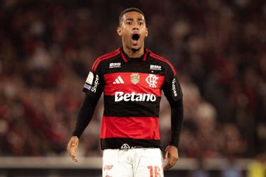 Samuel Lino lidera 18ª rodada do Bola de Prata com 2 gols e assistência no Flamengo