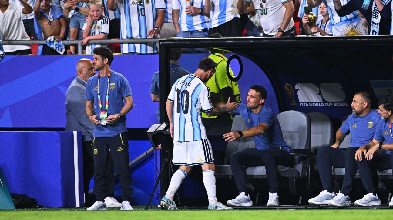 Scaloni at 'loss for words' on record-setting Mess...