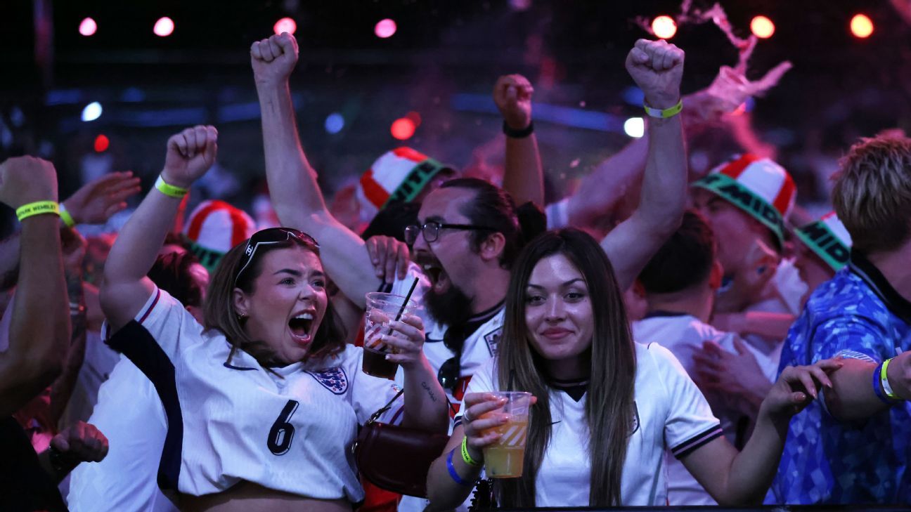 Thomas Tuchel on entertaining England: 'People in pubs will like this'