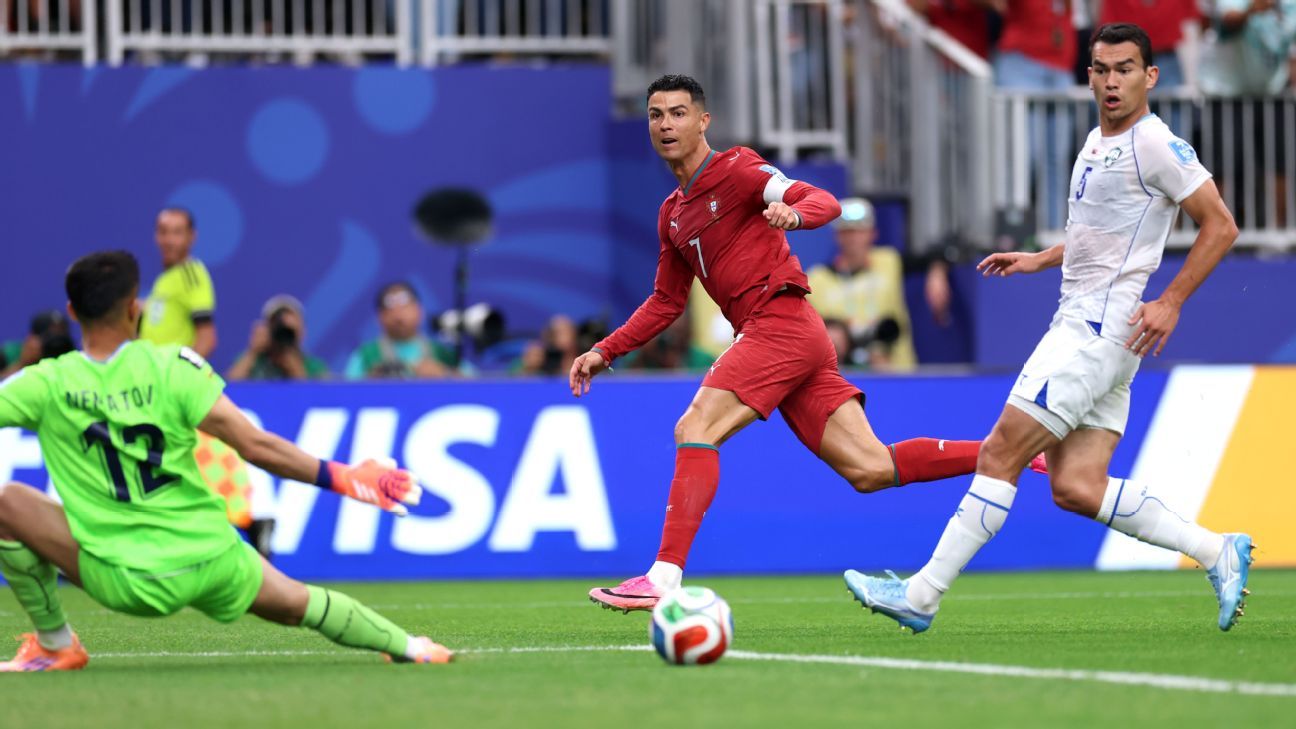 Cristiano Ronaldo, first and only football player to mark in six World Cup