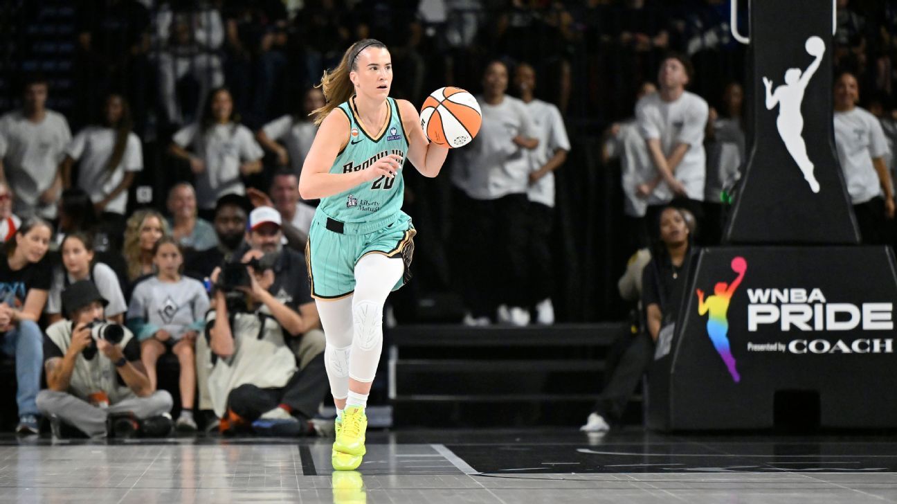 Ionescu has 1st double-double of year in N.Y. win