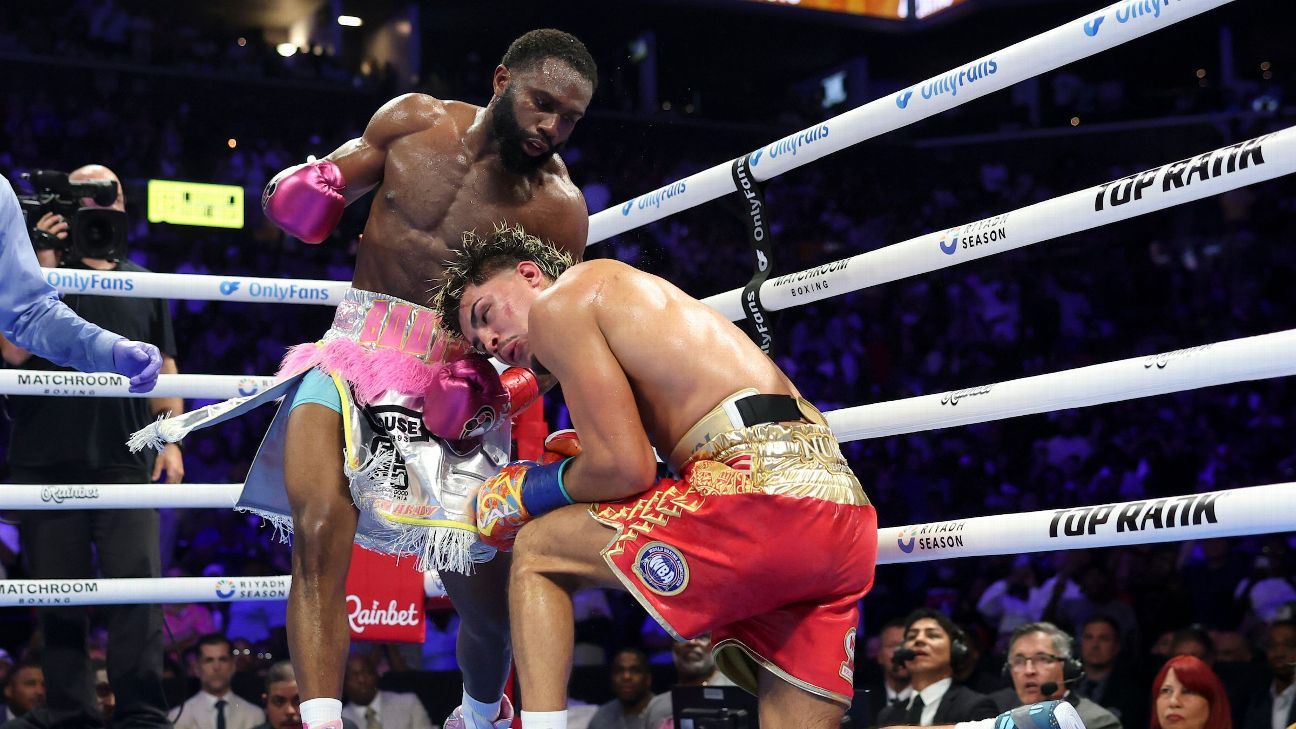 With Zayas out of the way, 'Boots' Ennis looks to ...