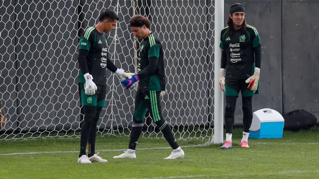 Mexico trained for Carlos Acevedo, the best in that area