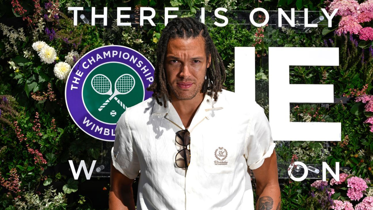 Wimbledon 2026: Aaron Gordon, Jesse Tyler Ferguson in attendance in
