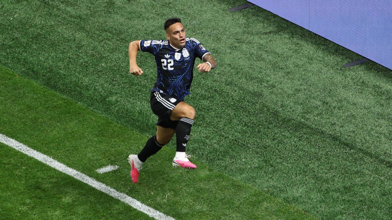 England 1-2 Argentina: Fernández, Martínez score late goals as reigning champions reach World Cup final