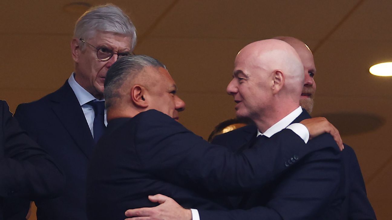 La AFA se suma al respaldo a Infantino al frente de la FIFA