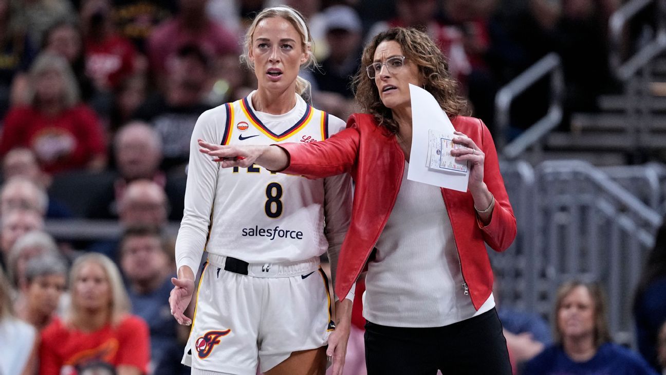 White rips critics, backed by Fever after fans boo