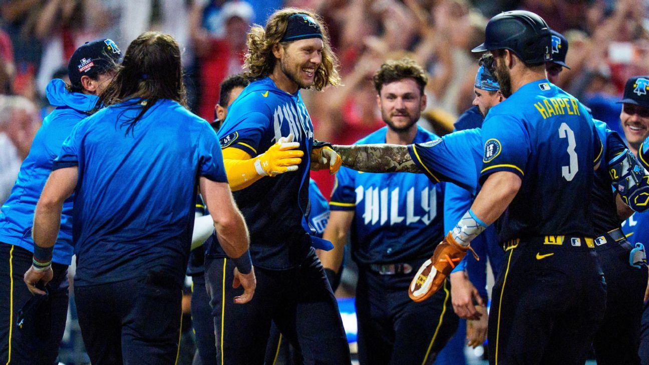 MLB winners and losers for August -- and what we're watching in September