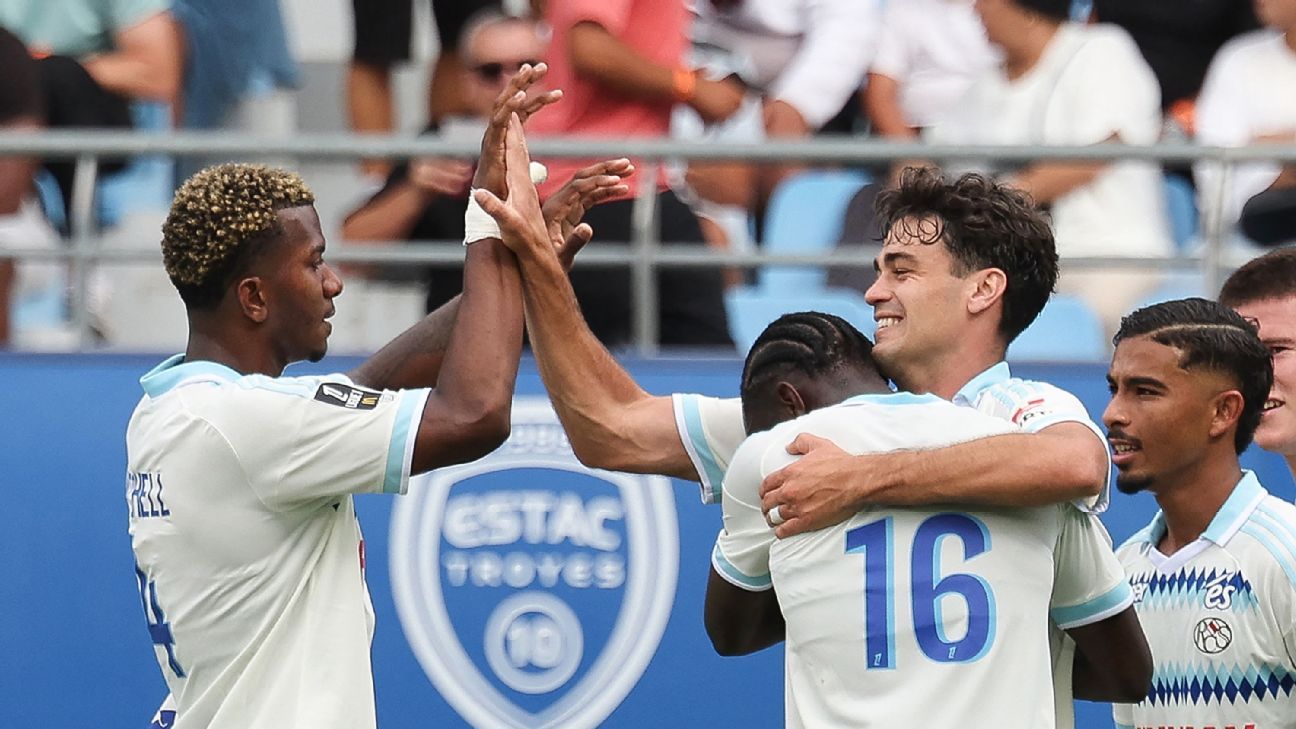 Reyna scores first goal since move to Strasbourg
