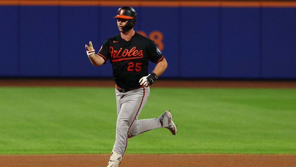 Alonso Blasts 301st Career Homer, Receives Ovation From Mets Fans