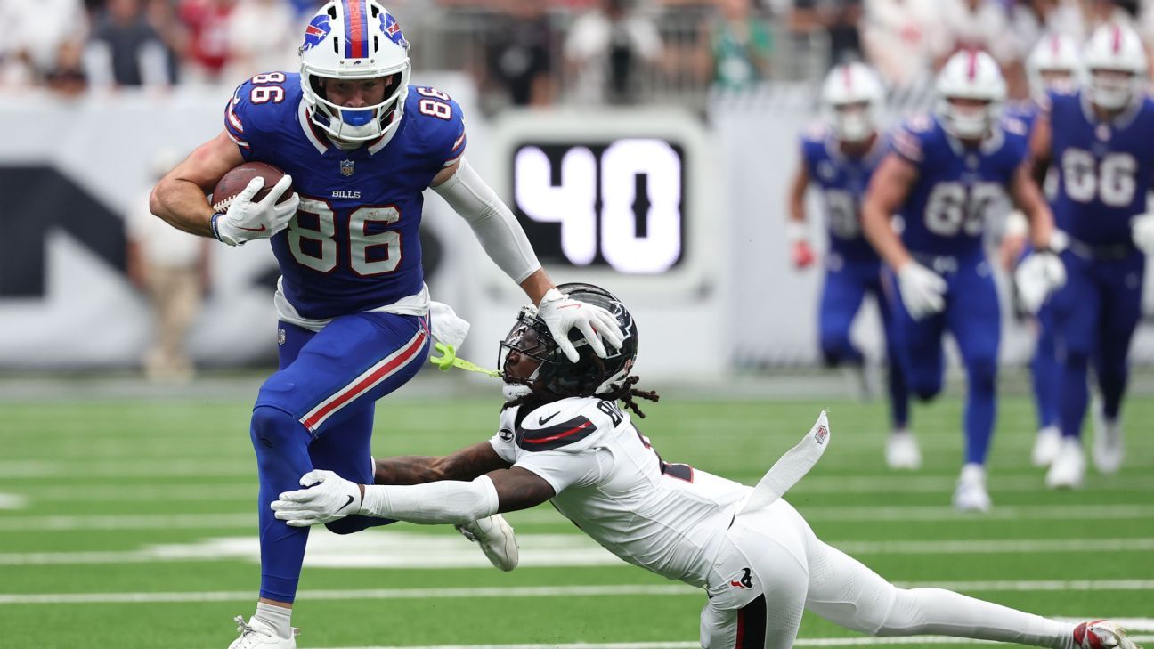 NFL Week 2 Playbook: Shadow Reports, Fantasy Locks & Game Projections