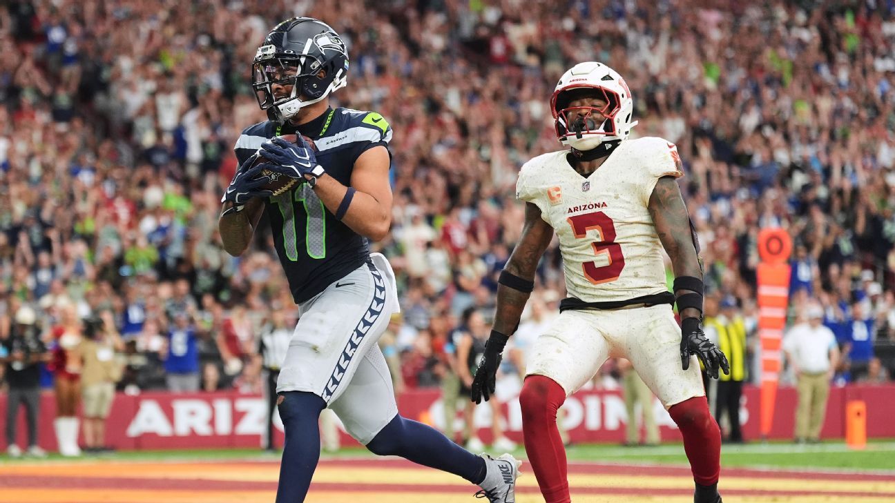 DeVonta Smith Among Top Fantasy Scorers in Week 2, ESPN Reports