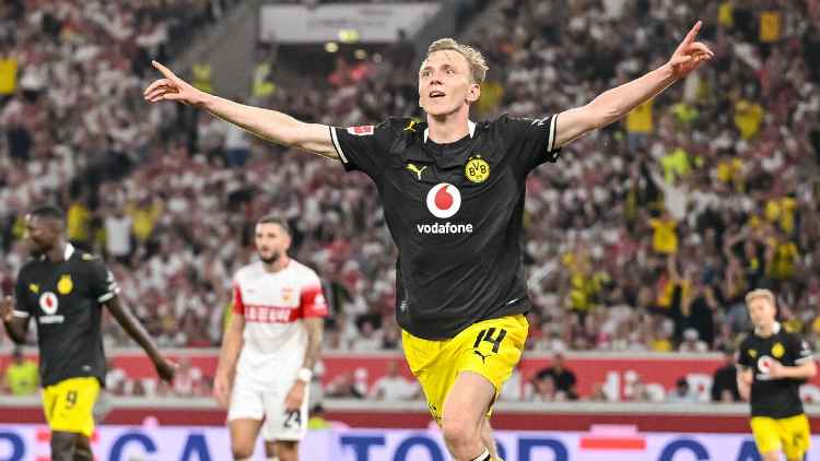 Transfer rumors, news: Arsenal eye versatile Dortmund forward
