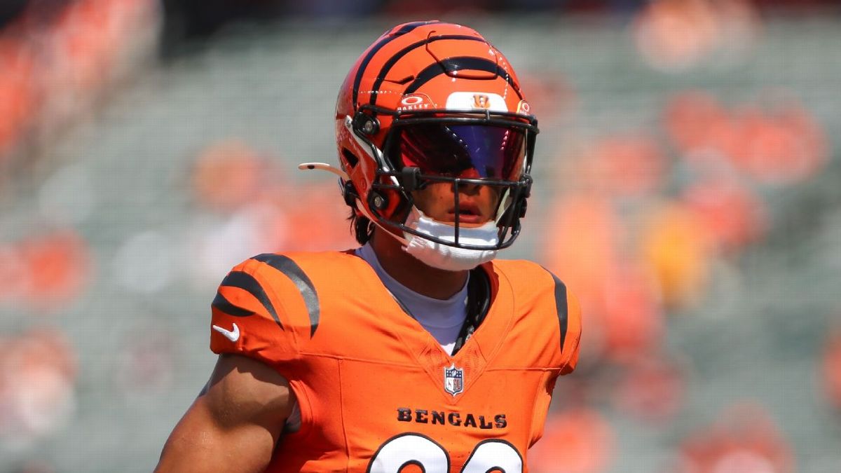 Sources: Bengals' Iosivas expected to miss 4-6 weeks due to thumb injury