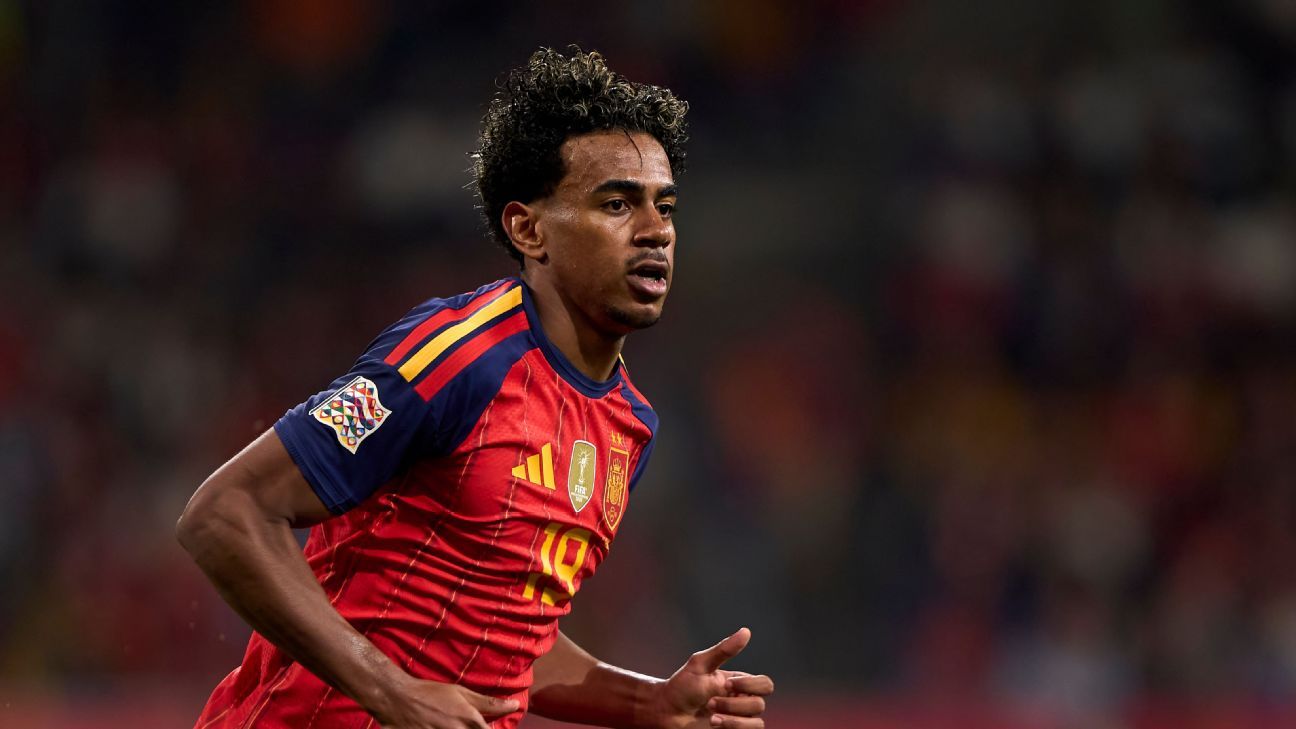 Spain Coach Luis de la Fuente Closely Monitoring Lamine Yamal Minutes