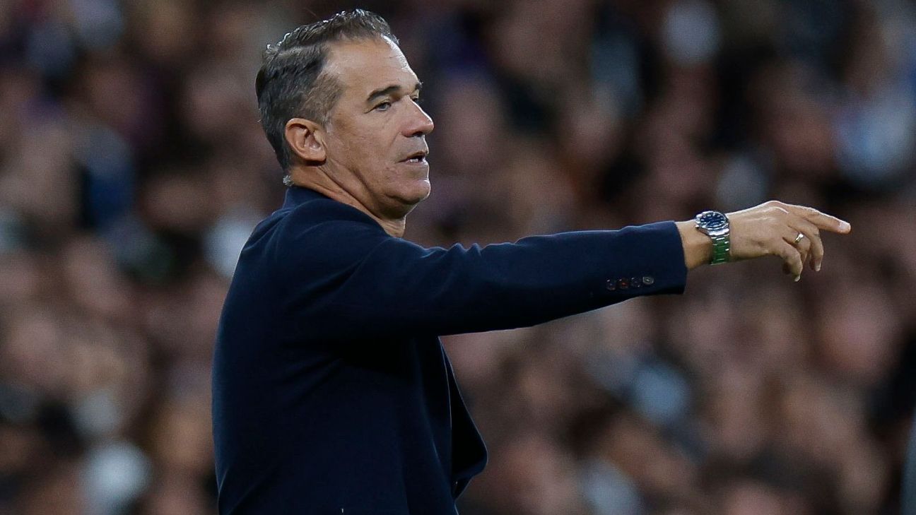 Técnico del Sevilla insinúa ayuda arbitral al Real Madrid