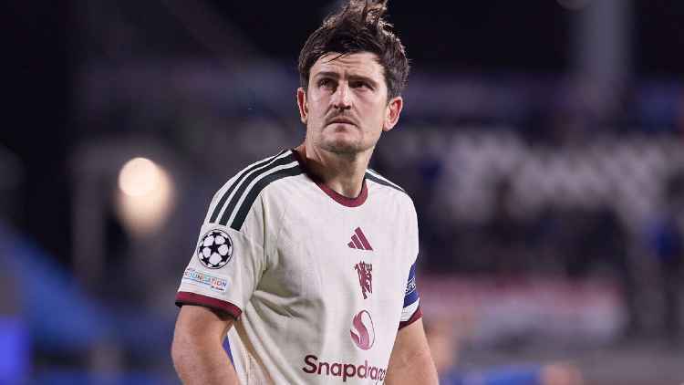 Transfer rumors, news: Man United consider defensive clearout in summer
