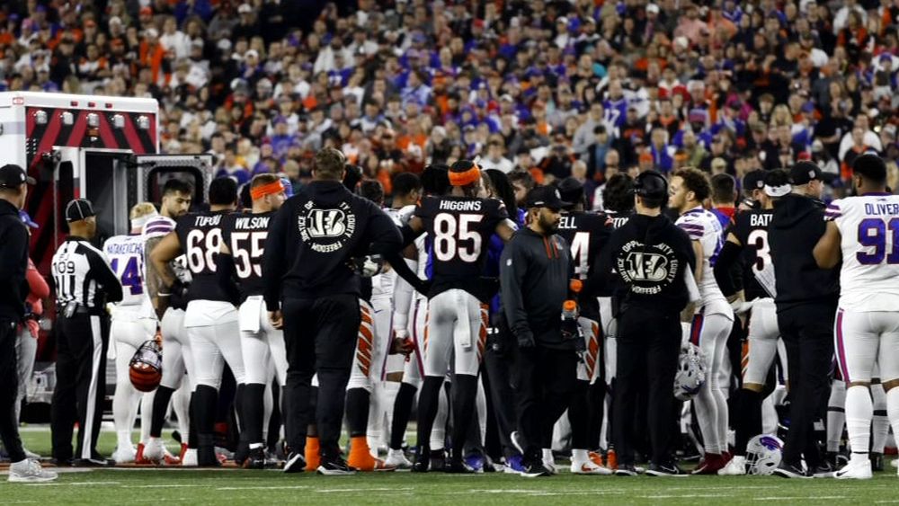 Bills training staff, USWNT, Hendriks earn ESPYS Bills training staff, USWNT, Hendriks earn ESPYS