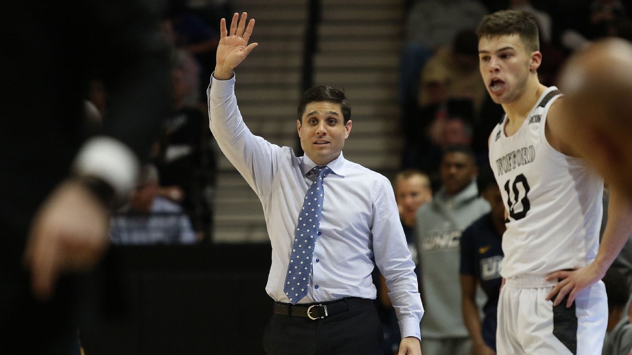 The Cincinnati Bearcats are hiring Wes Miller as the new men’s basketball head coach