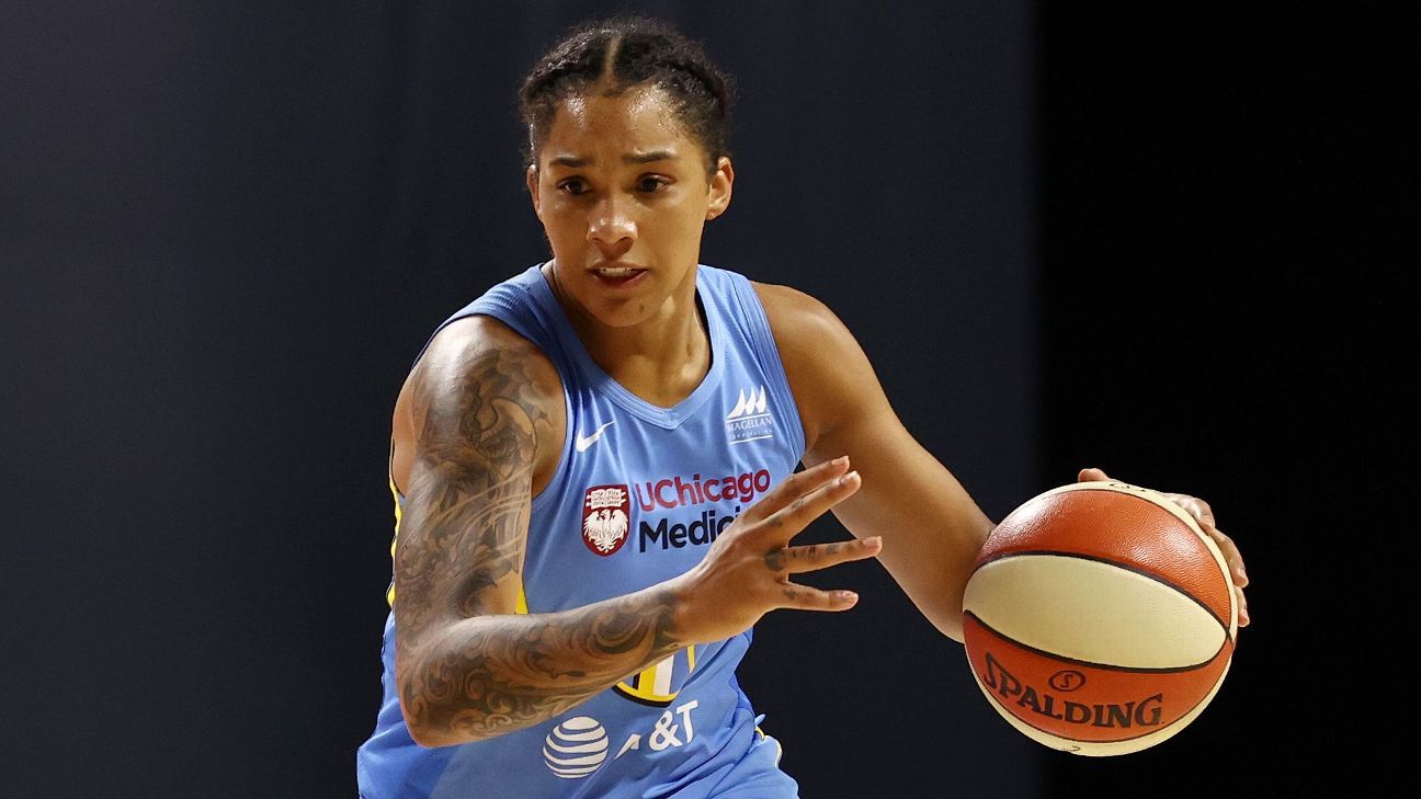 Los Angeles Sparks Gabby Williams Says French Team Is Where I M Supposed To Be Sportscast Plus
