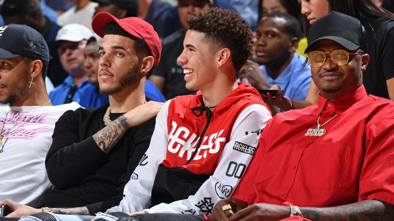 Before they face off, Lonzo Ball and LaMelo Ball recall backyard duels