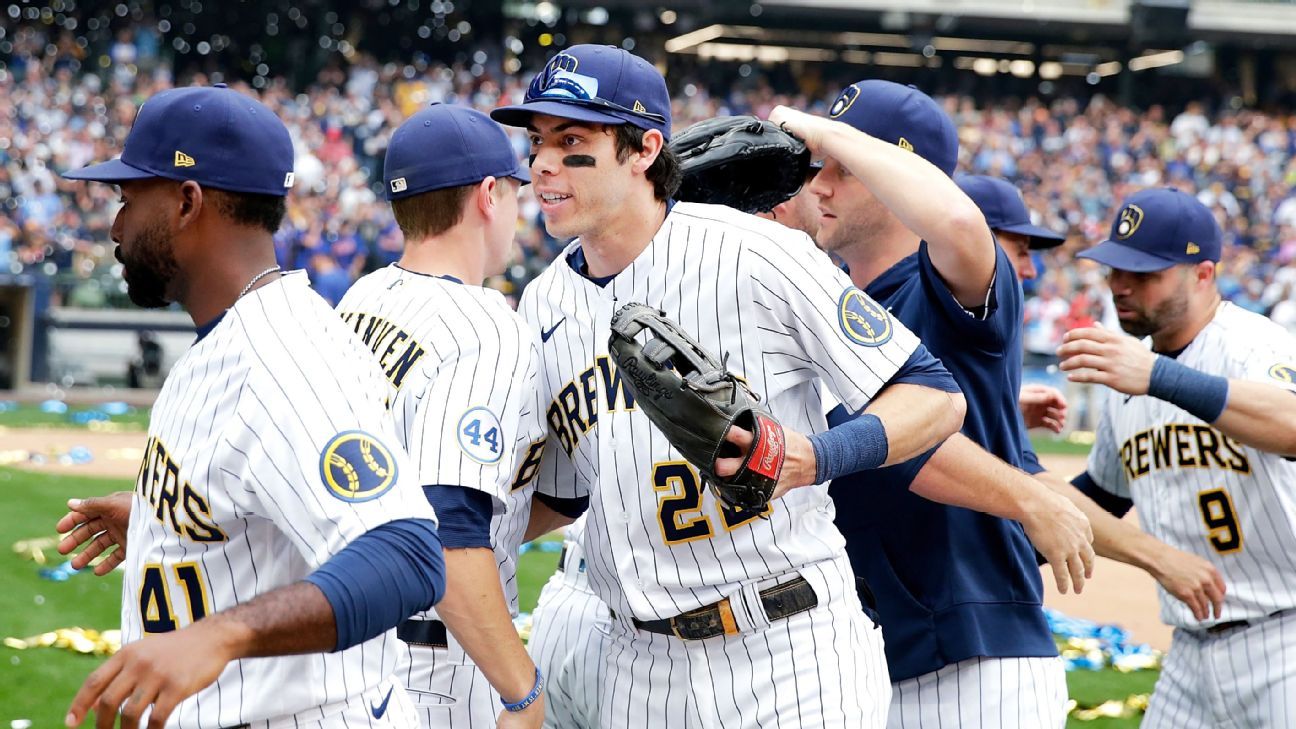 Brewers clinch second Central title in four years
