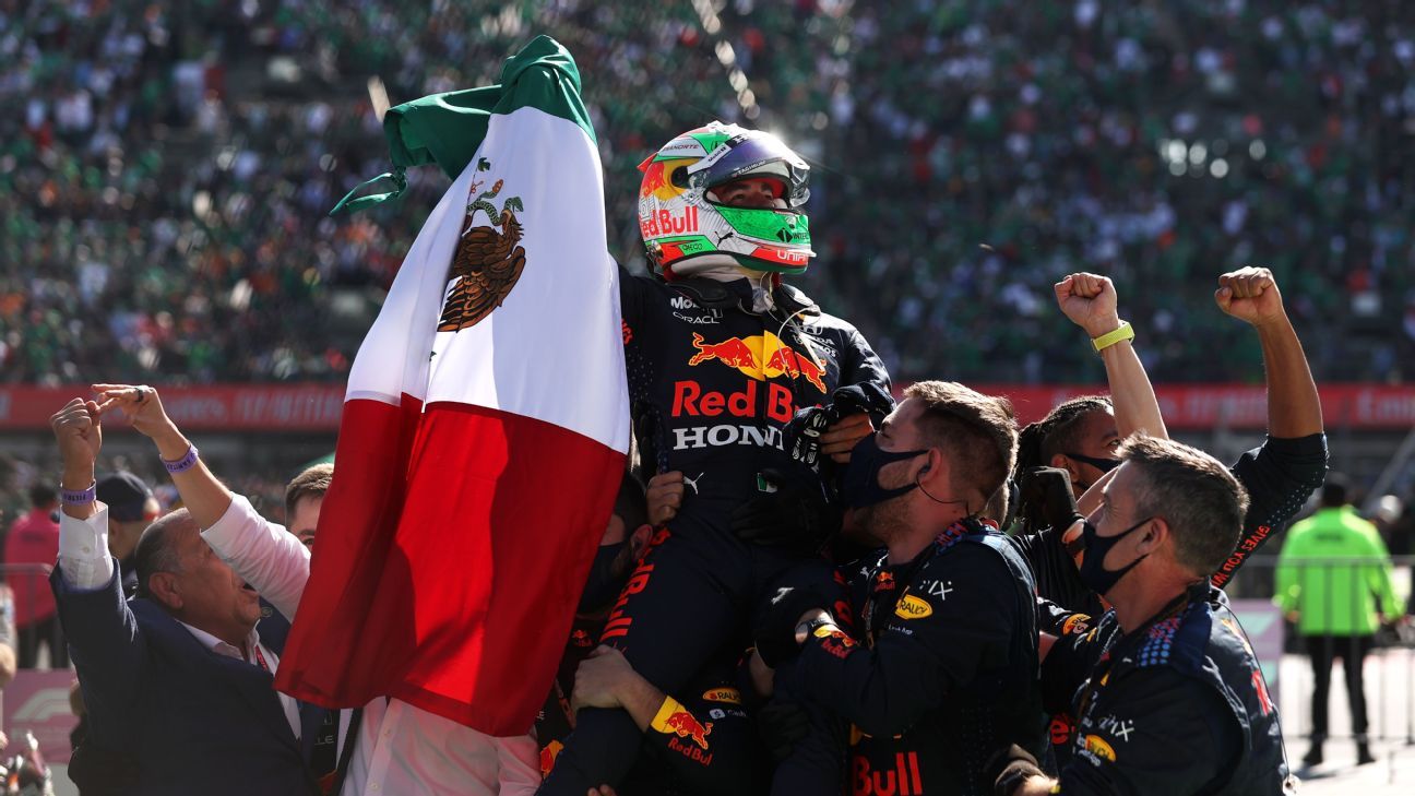 Sergio Perez mewujudkan mimpinya di podium di kandang Mexico City