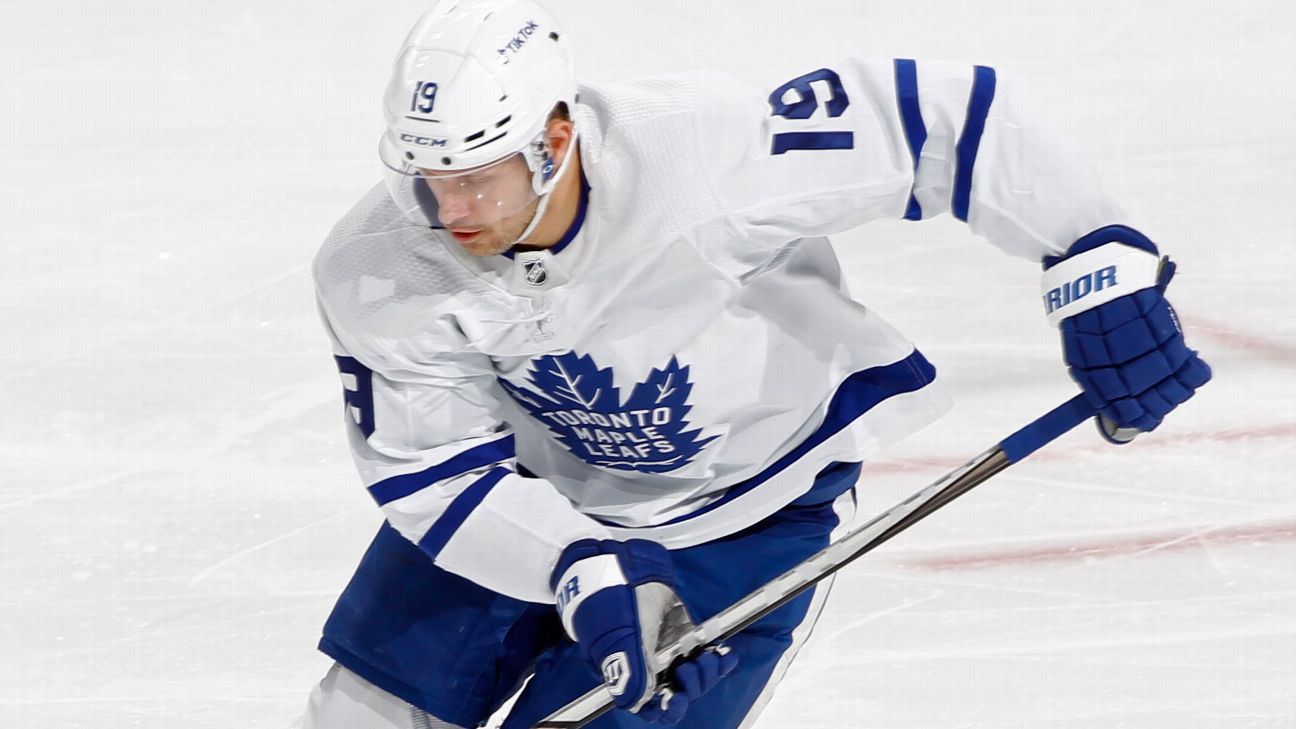 Penyerang Toronto Maple Leafs Jason Spezza diskors enam pertandingan karena pelanggaran lutut