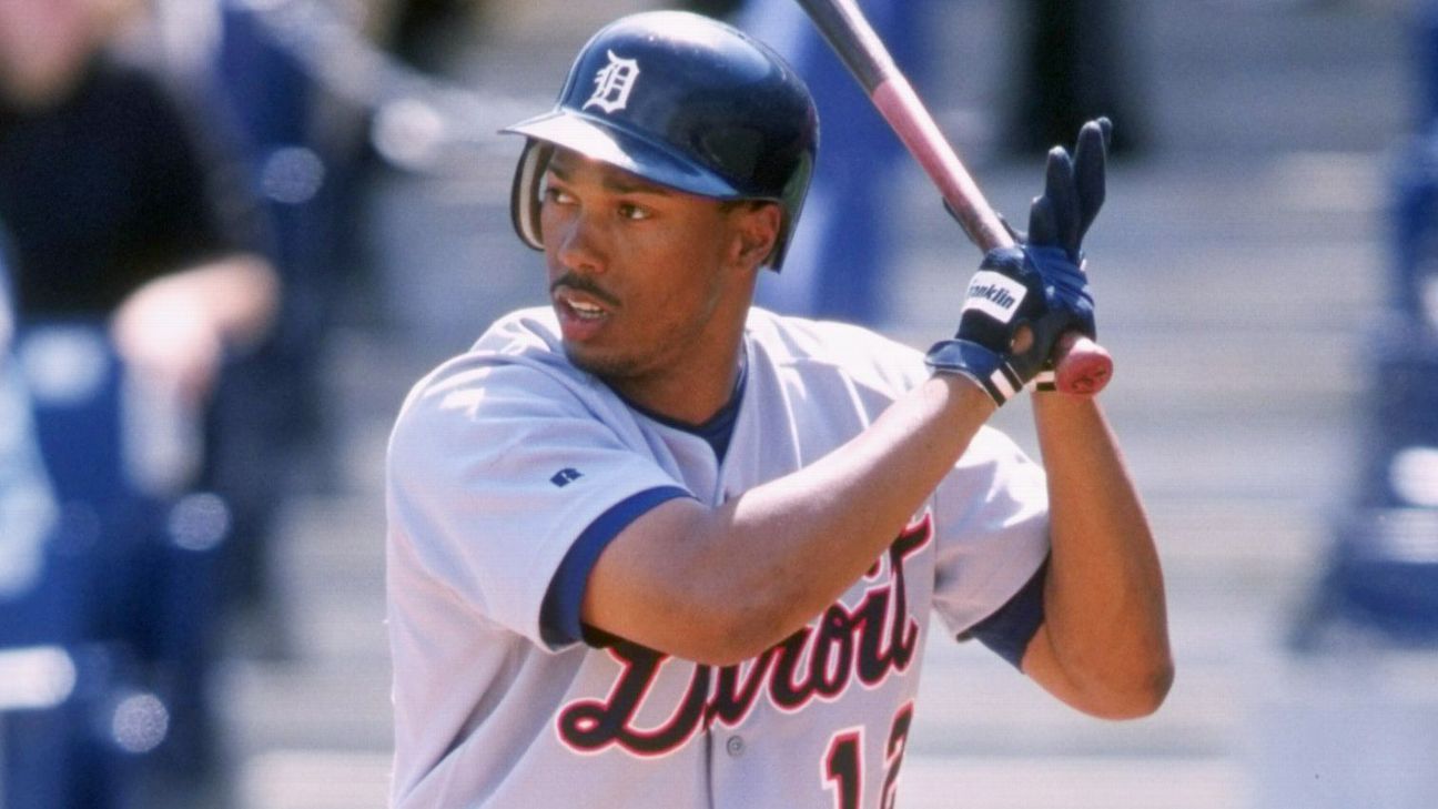 Pelatih base pertama Detroit Tigers Kimera Bartee meninggal pada usia 49 tahun