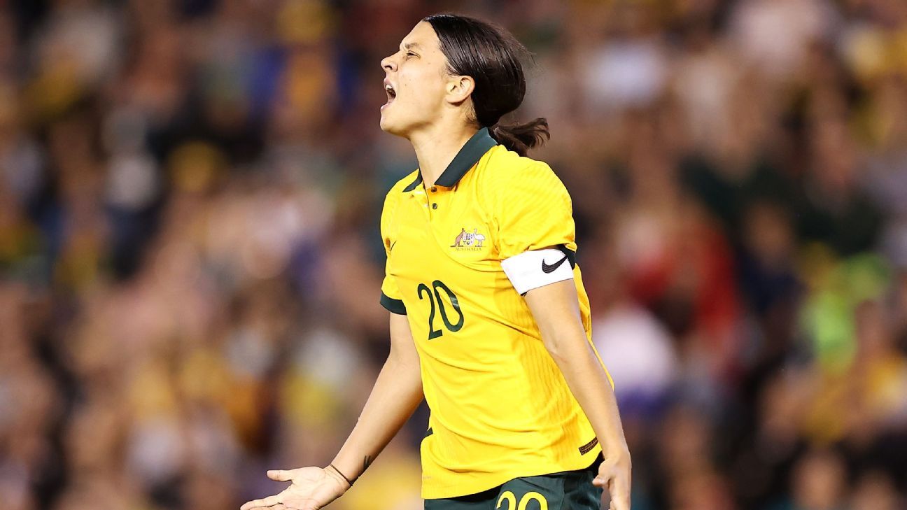 Photo of Kerr breaks Australia’s all-time goal record