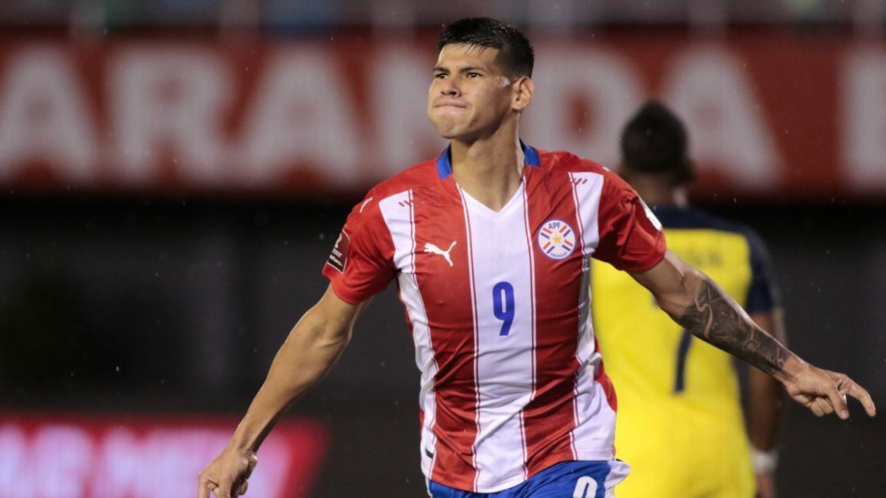 Il Paraguay subisce un grave infortunio a Robert Morales e continua ad aggiungere sconfitte nella partita contro il Perù
