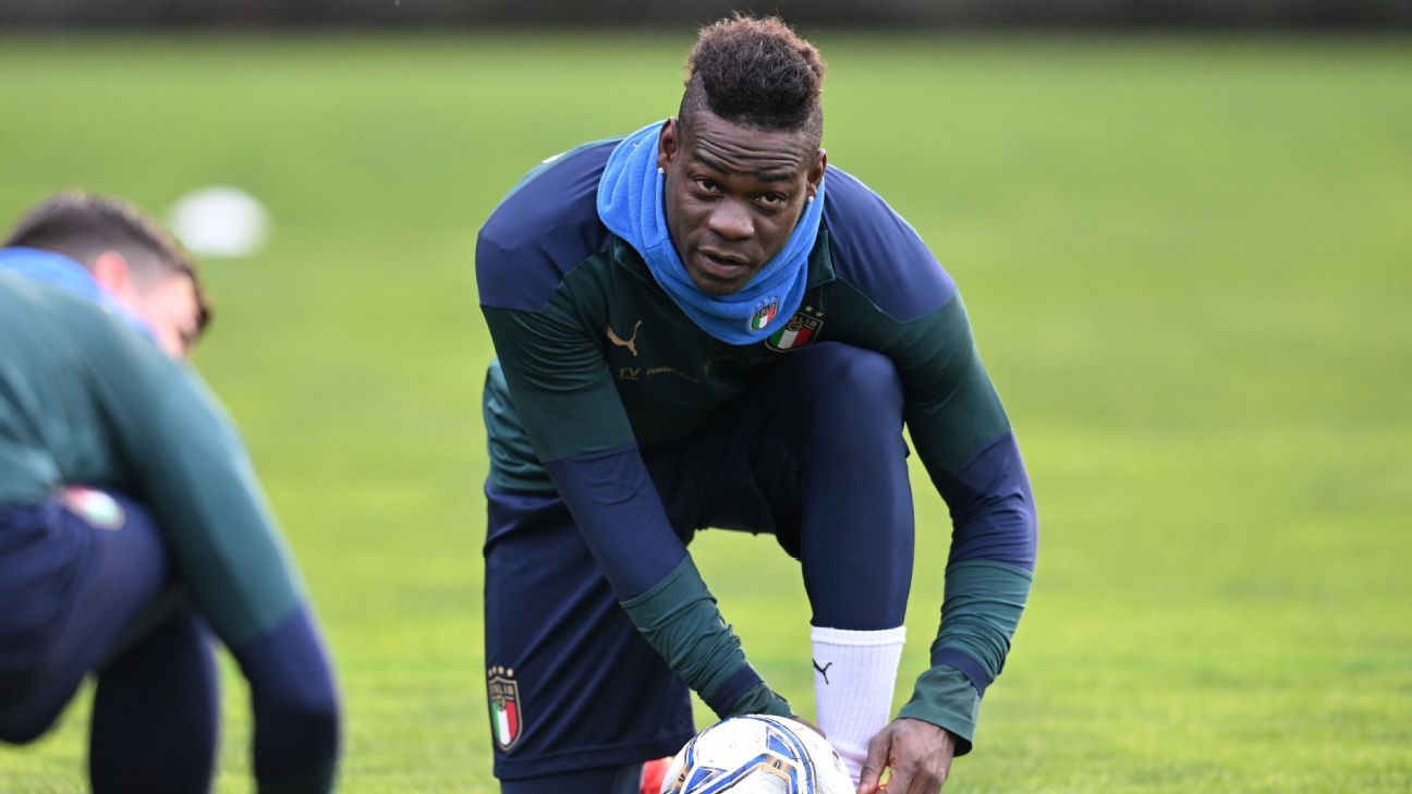Mario Balotelli on Italy’s World Cup playoff loss: I could have scored